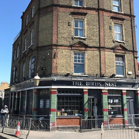 The Birds Nest Hostel Londres Extérieur photo