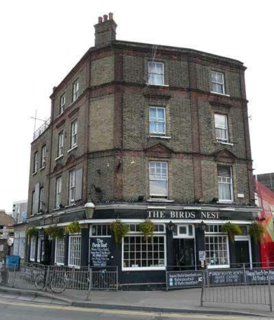 The Birds Nest Hostel Londres Extérieur photo